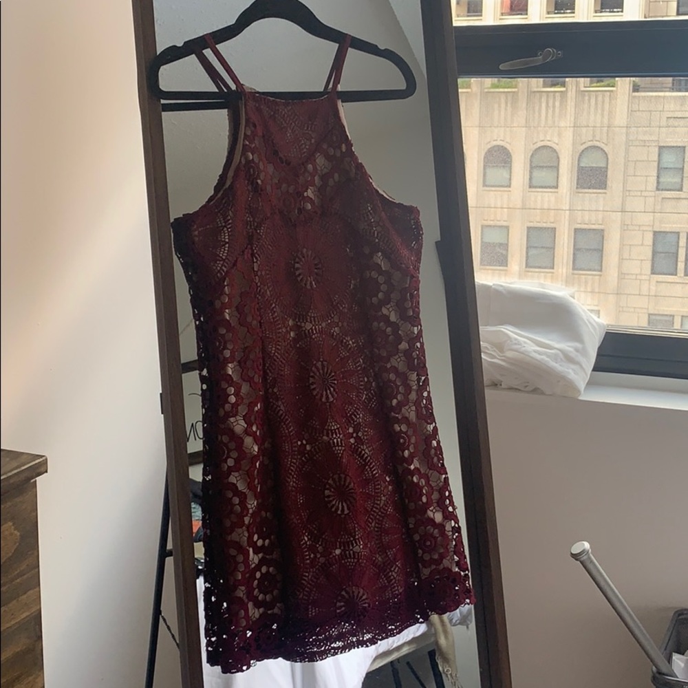 Francesca’s Beautiful Crochet Lace Dress ~ Maroon